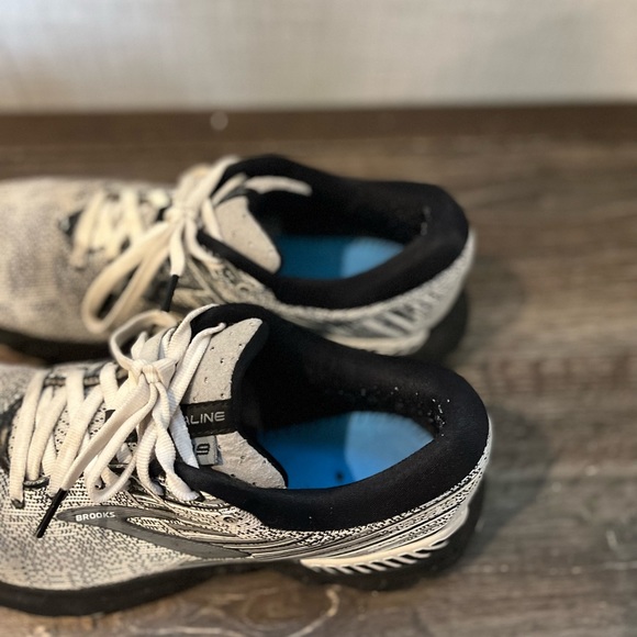 Brooks Shoes Brooks Adrenaline Gts 19 Women's Running Shoes - Size 8 - Picture 4 of 8